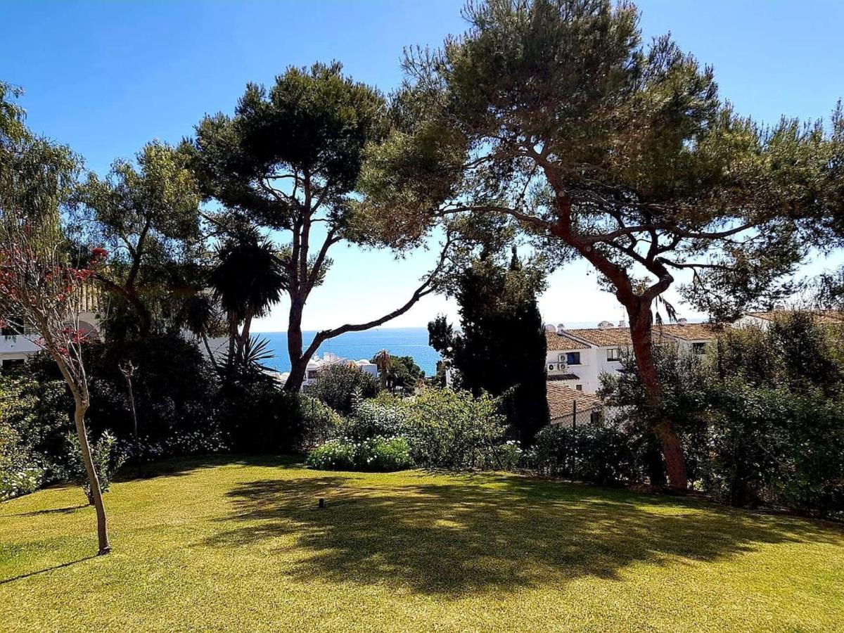 Los Geranios - Beach Apartment La Cala De Mijas Bagian luar foto
