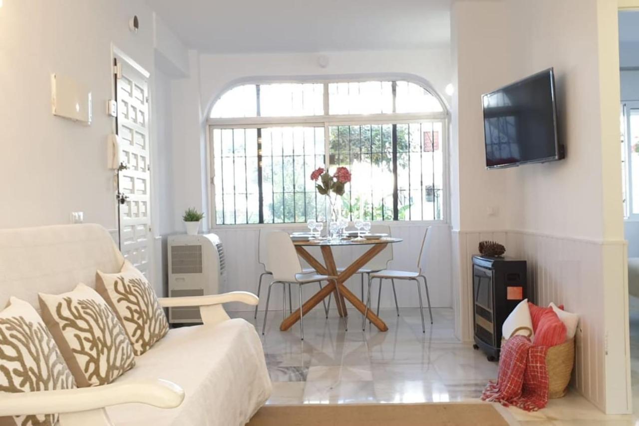 Los Geranios - Beach Apartment La Cala De Mijas Bagian luar foto